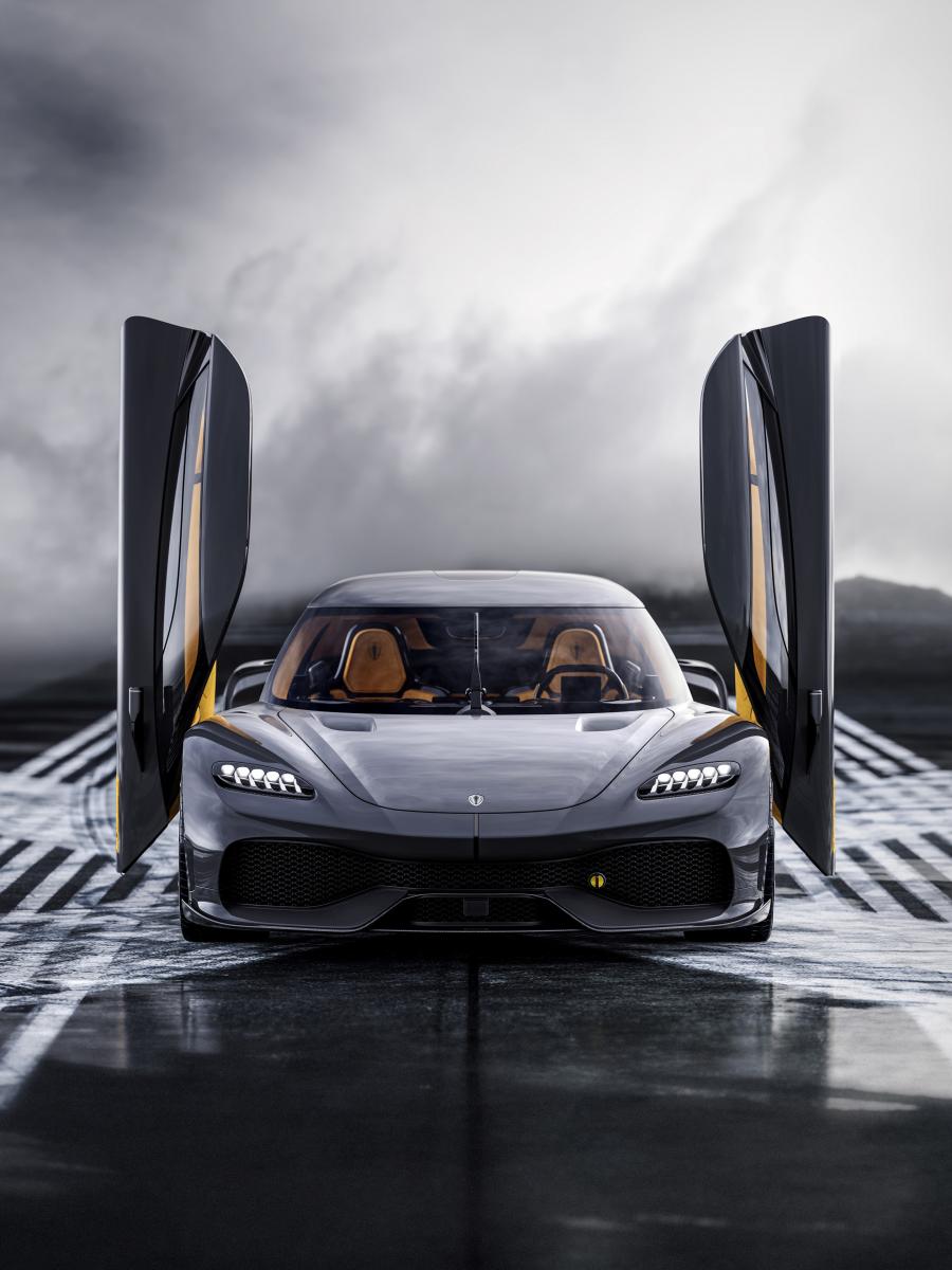 Koenigsegg Gemera 2020 года  (фото 7 из 46)